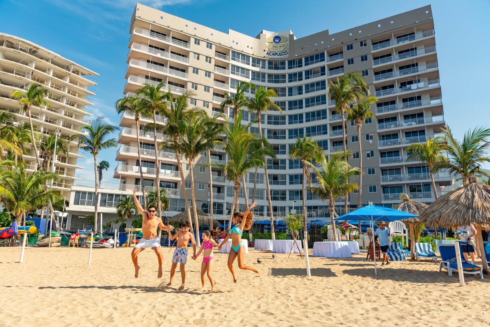 Ritz Acapulco All Inclusive Buitenkant foto The beach at the Hilton San Diego Bayfront